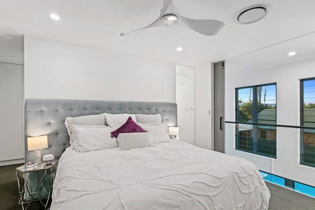 Beachside Buddina Luxury Family House 5 Bedrooms מראה חיצוני תמונה